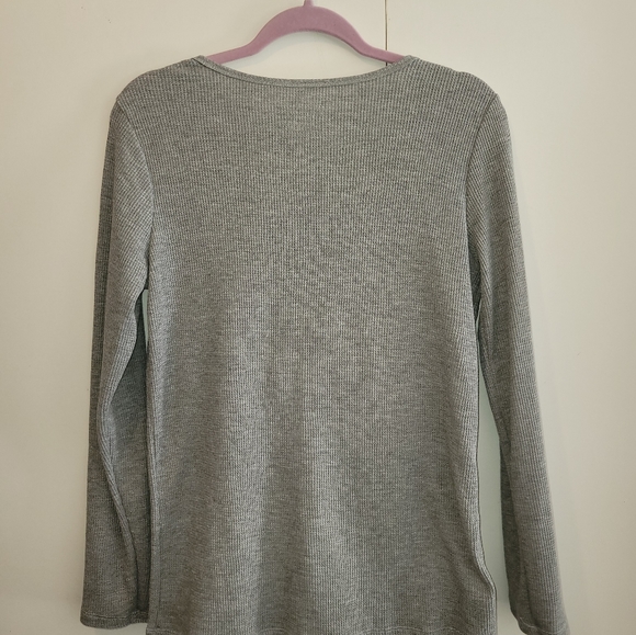 Faded Glory Long Sleeve Thermal Top. Size L - Picture 4 of 4